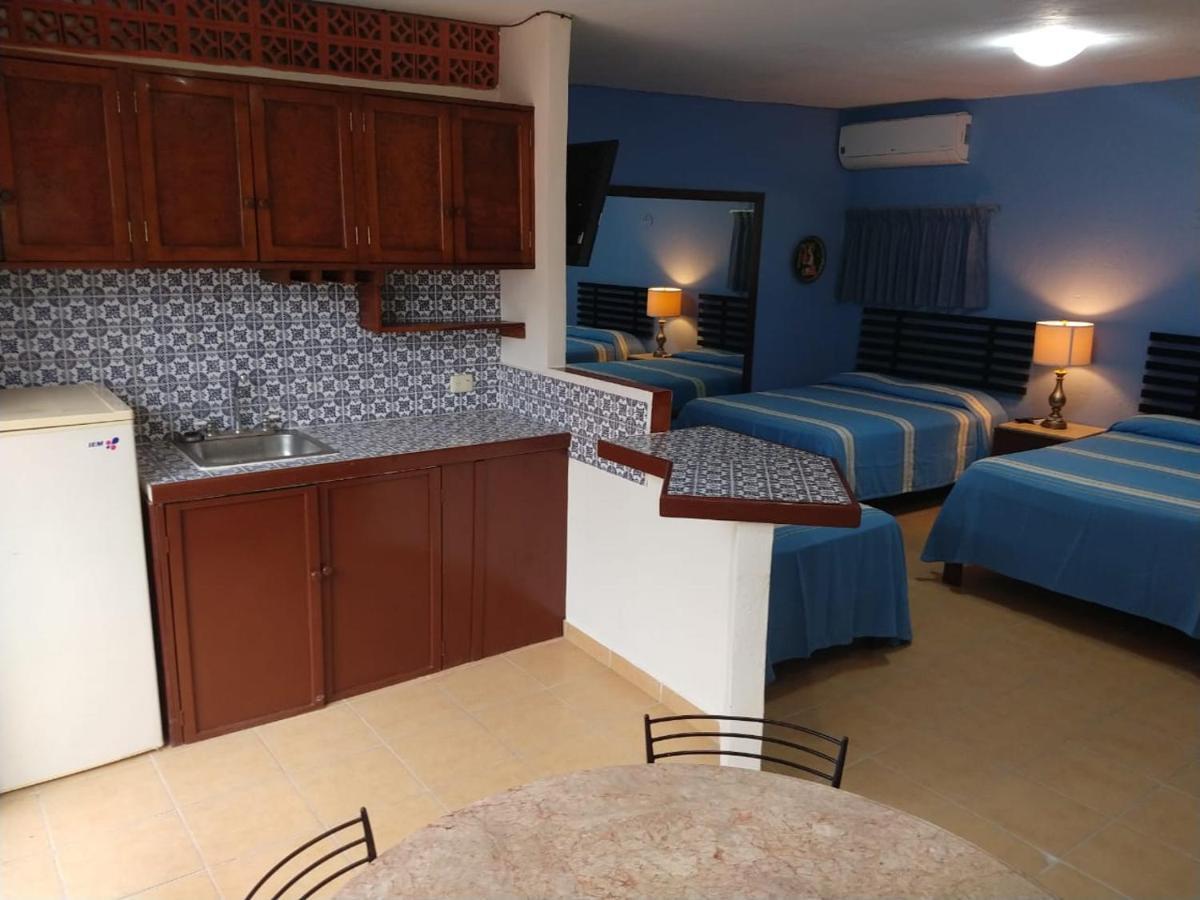 Hotel Pension San Juan Playa del Carmen Bagian luar foto