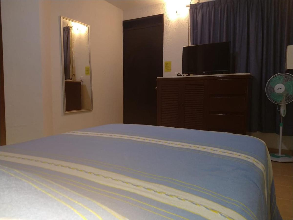 Hotel Pension San Juan Playa del Carmen Bagian luar foto