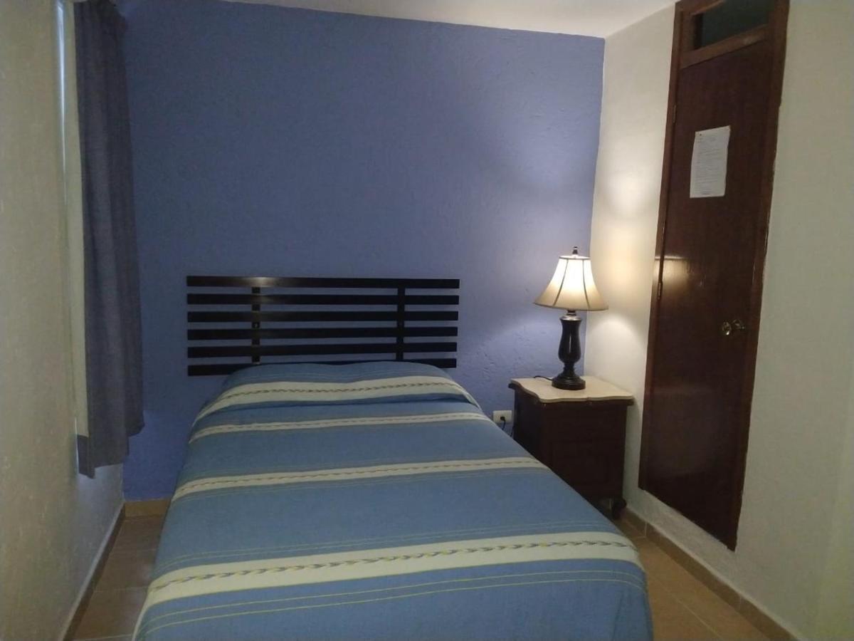Hotel Pension San Juan Playa del Carmen Bagian luar foto