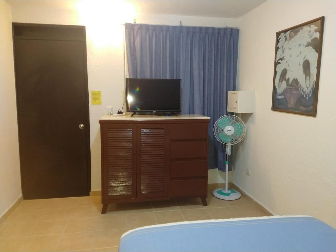 Hotel Pension San Juan Playa del Carmen Bagian luar foto