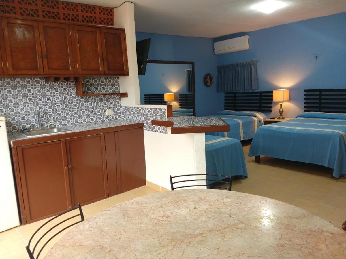 Hotel Pension San Juan Playa del Carmen Bagian luar foto